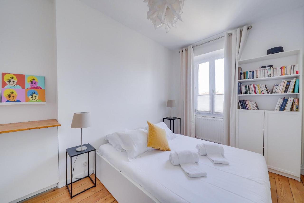 Le Hugue Up - Bel Appartement En Plein Coeur De Bordeaux Bagian luar foto