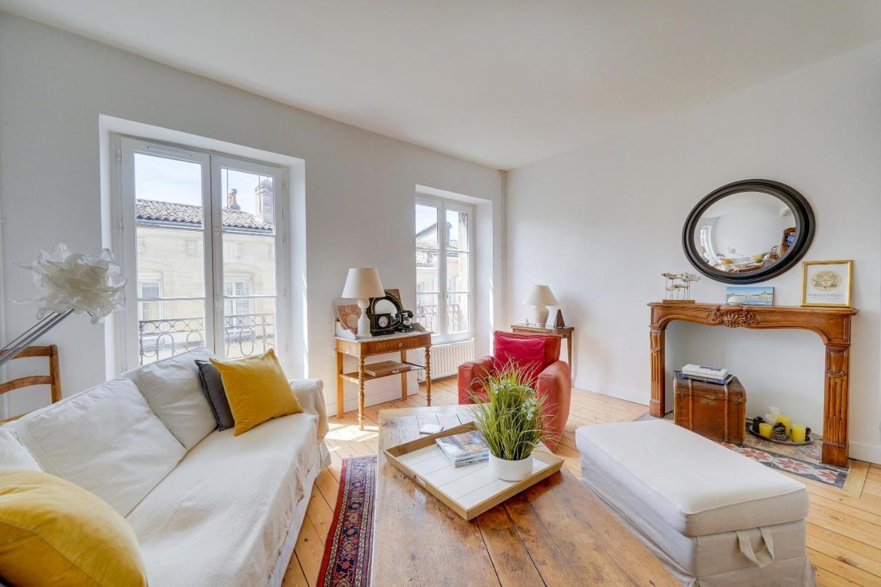 Le Hugue Up - Bel Appartement En Plein Coeur De Bordeaux Bagian luar foto